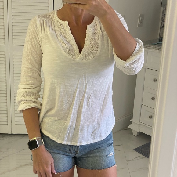 Lucky brand white top with lace detail - Picture 1 of 5